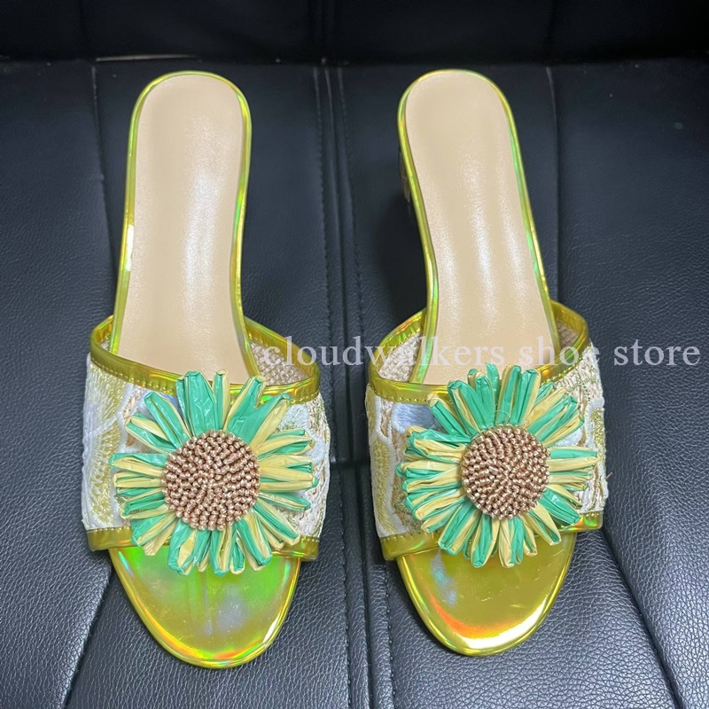 Iridescent Embroidery Upper Su - Embroidery Embellishments recension och pris