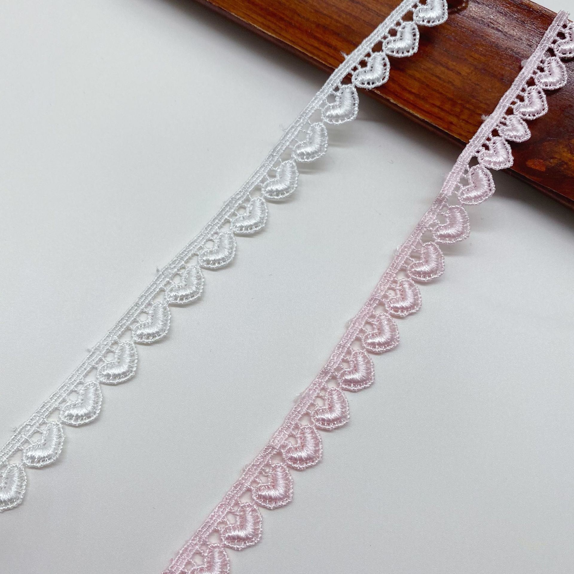 4Yards Embroidered Multicolor  - Lace Ribbon Trim recension och pris